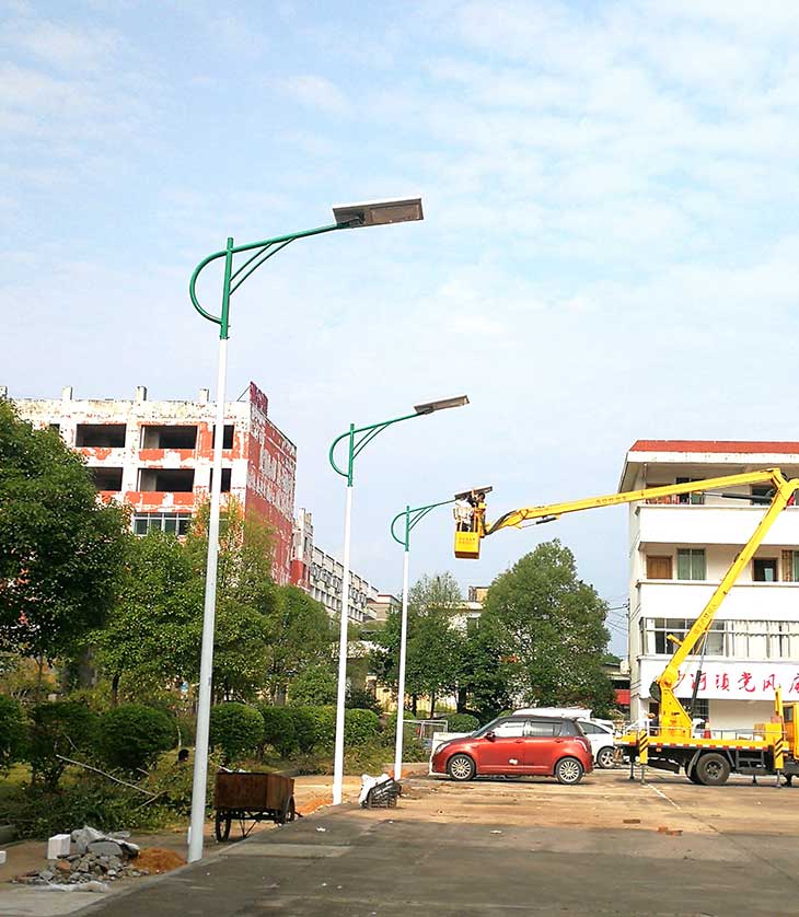 供應(yīng)福建微光一體化路燈報價