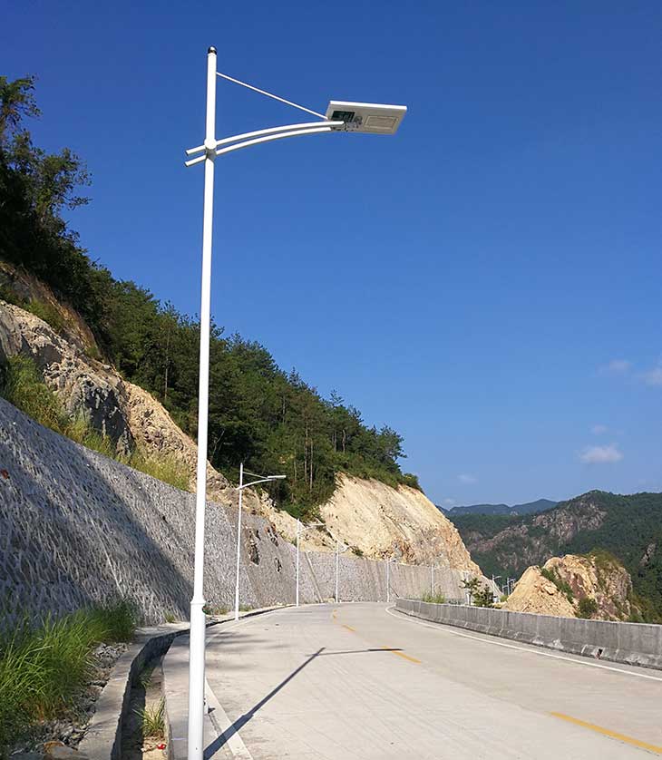 福建廠家供應(yīng)微光免安裝路燈價格