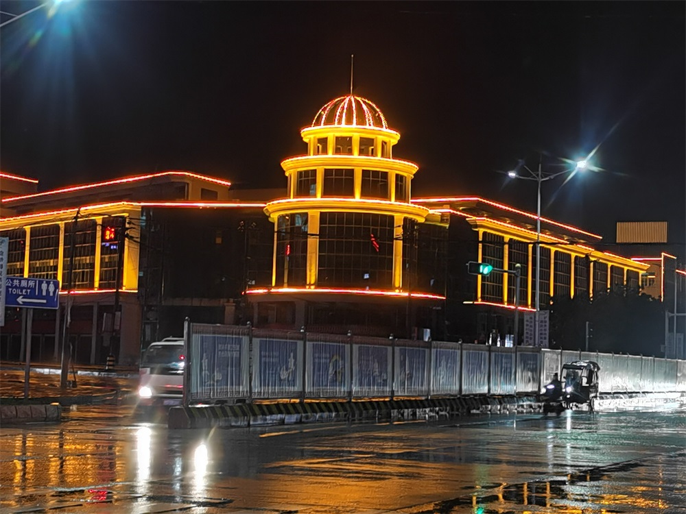 2021景區(qū)微光能景觀路燈效果